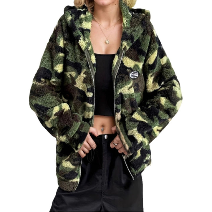 Elevate Your Casual Style with the Women's Casual Camouflage Hooded Jacket